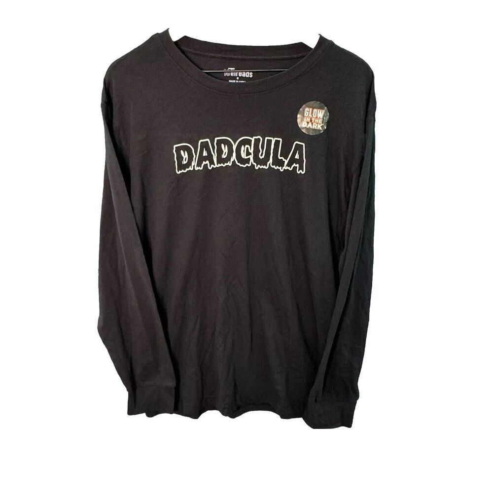 10‎ Threads Men’s Dadcula Glow in Dark Halloween Long Sleeve Tee Medium